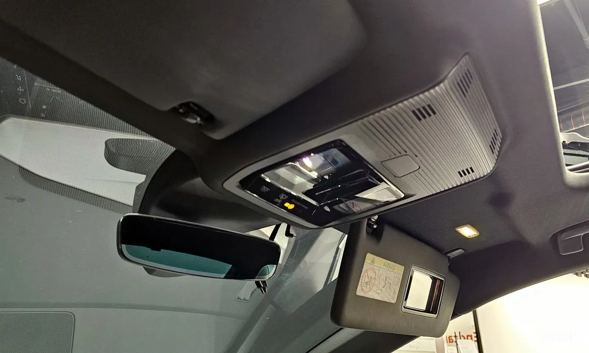 Фото 17 - Audi Q4 e-tron