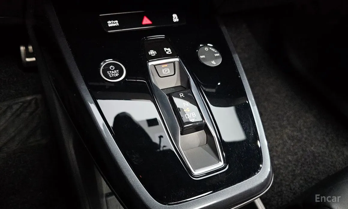 Фото 9 - Audi Q4 e-tron