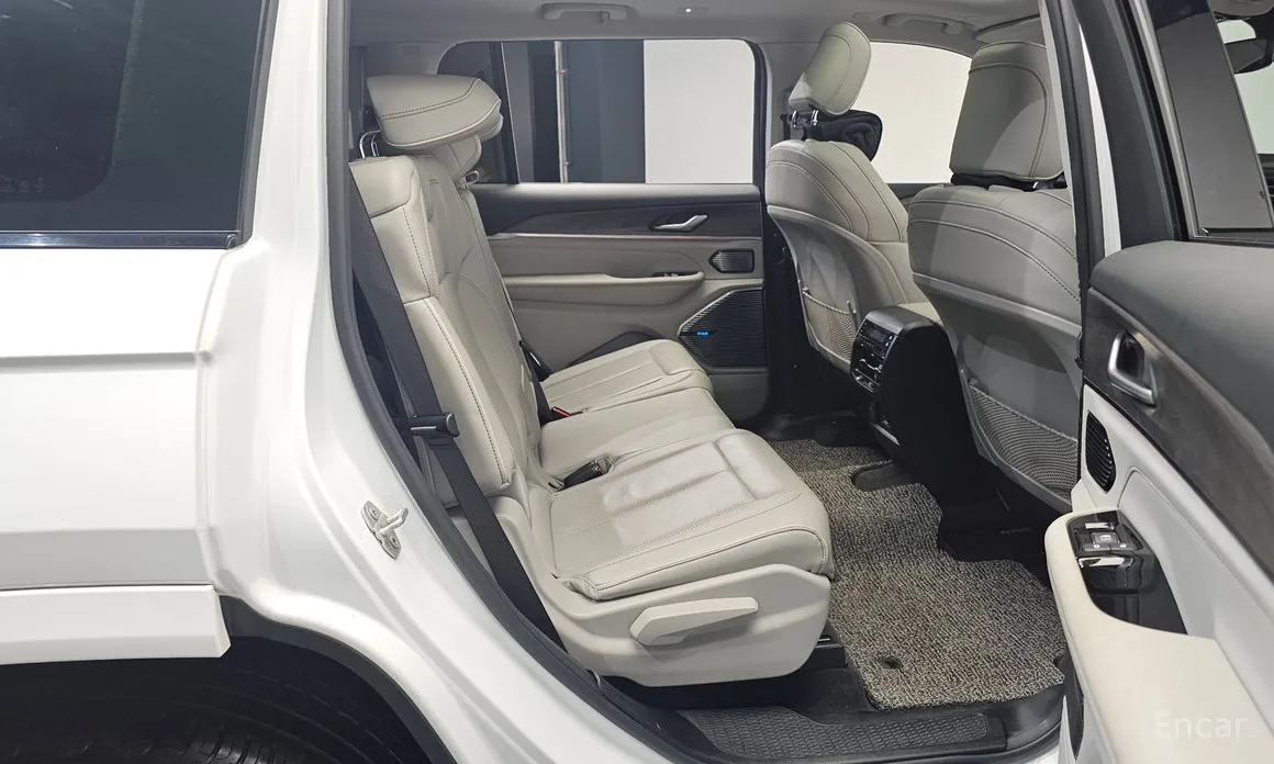 Фото 12 - Jeep Cherokee