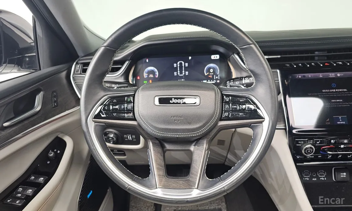 Фото 13 - Jeep Cherokee