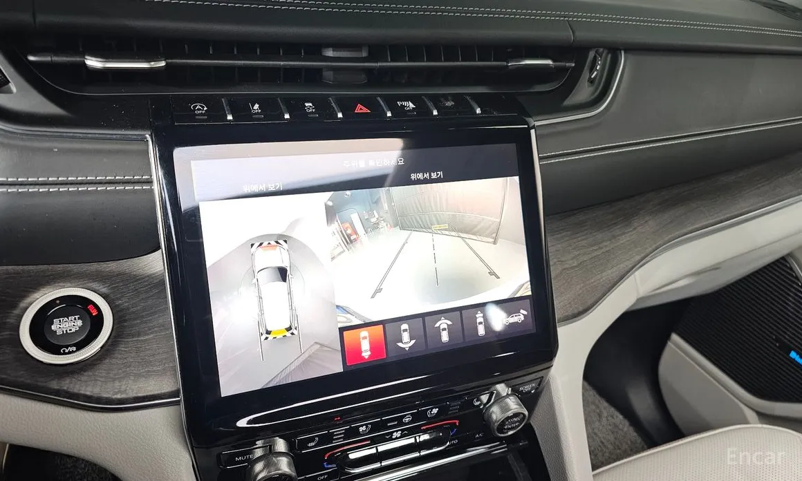 Фото 15 - Jeep Cherokee