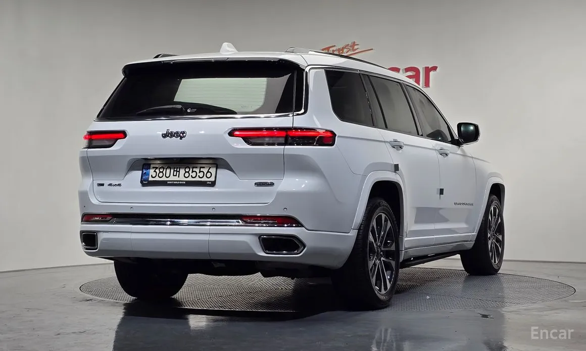 Фото 2 - Jeep Cherokee