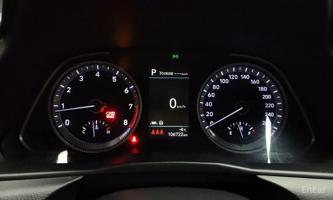 Photo 8 - Hyundai Sonata