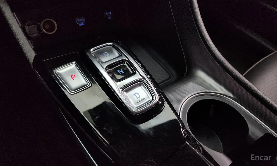 Photo 9 - Hyundai Sonata