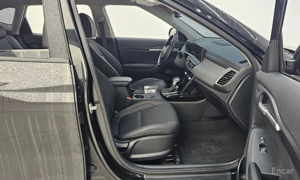 Фото 11 - Kia Seltos