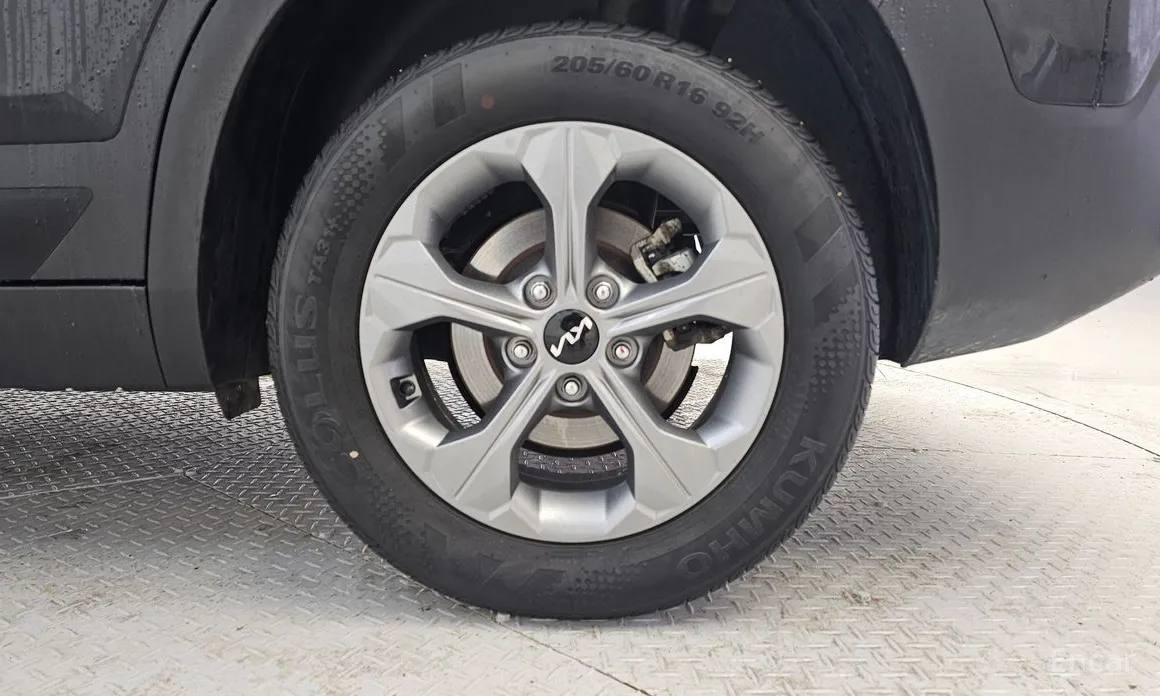 Фото 5 - Kia Seltos