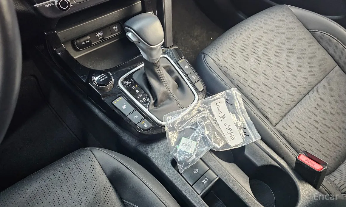 Фото 9 - Kia Seltos