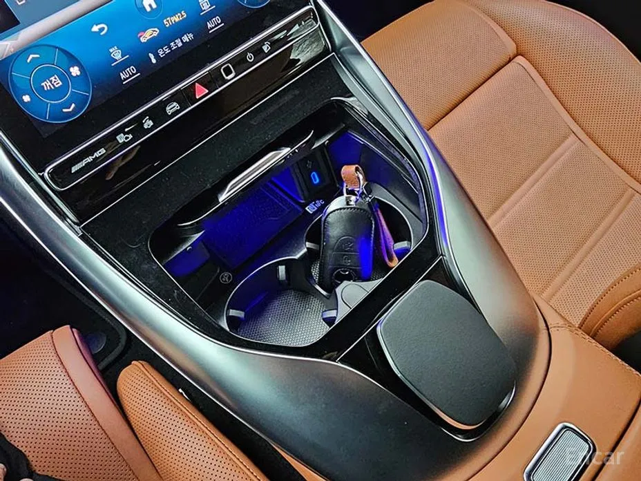 Фото 16 - Mercedes-Benz SL-Class