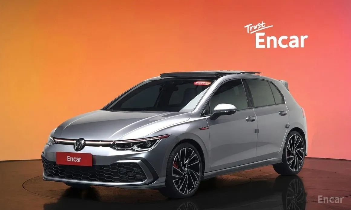 Фото 1 - Volkswagen Golf