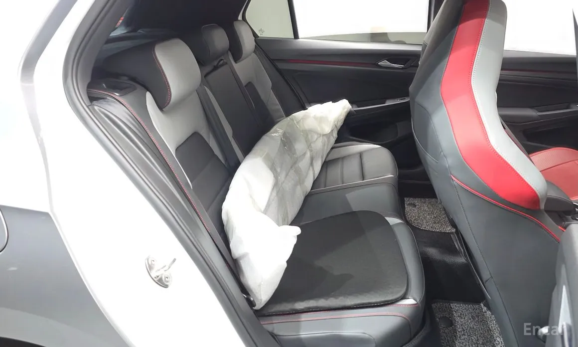 Фото 11 - Volkswagen Golf