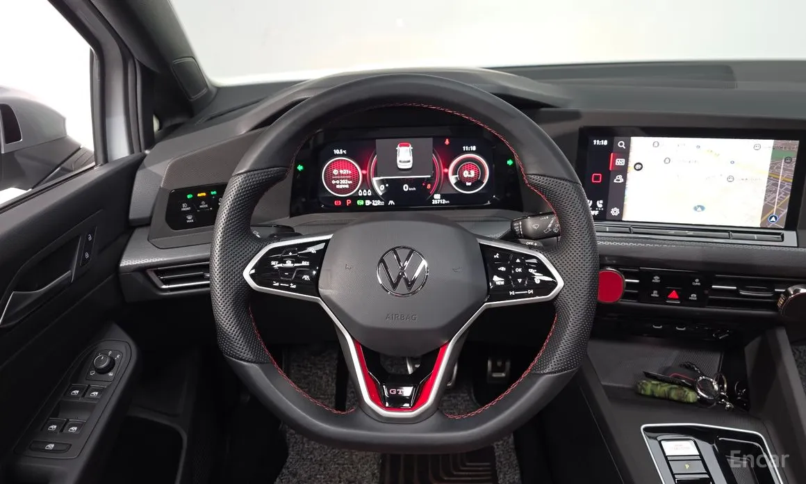 Фото 13 - Volkswagen Golf