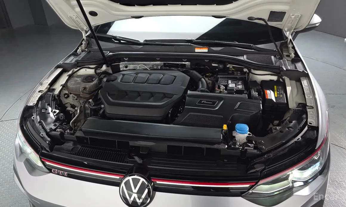 Фото 6 - Volkswagen Golf