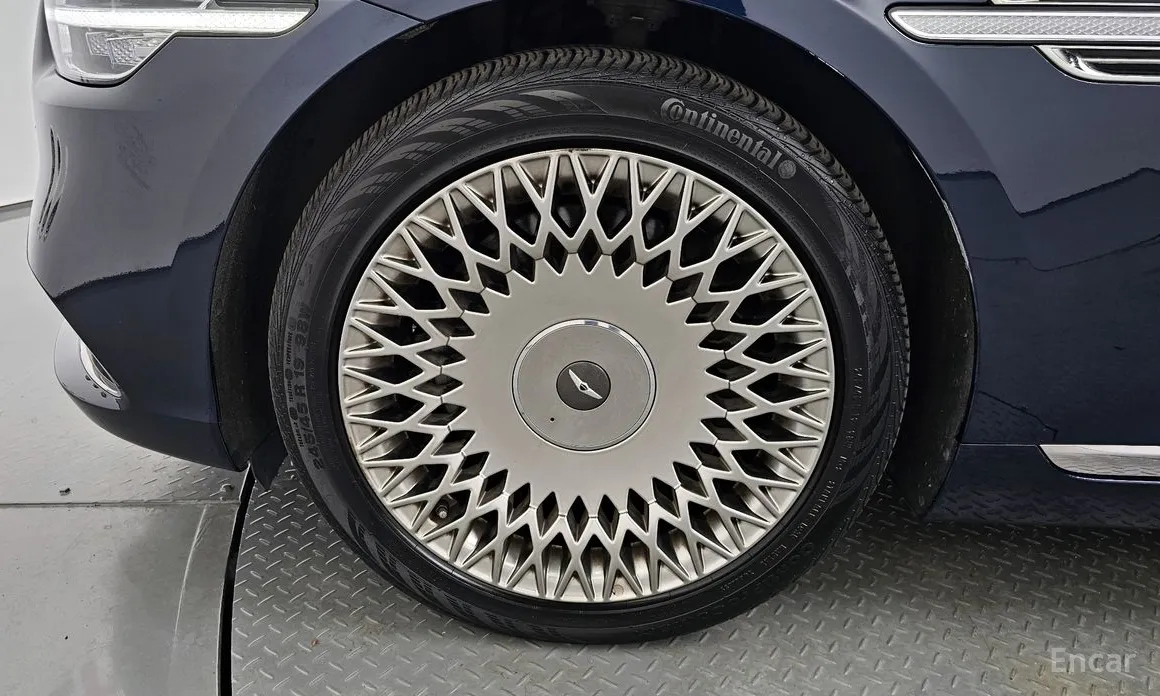 Фото 5 - Genesis G90