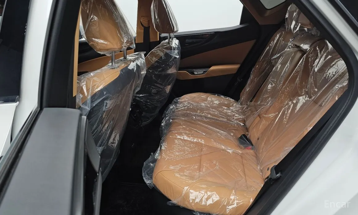 Фото 12 - Lexus NX