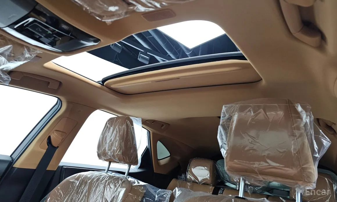 Фото 18 - Lexus NX