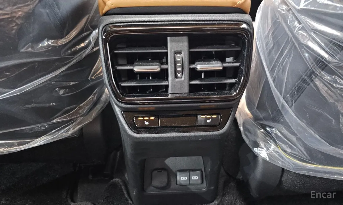 Фото 19 - Lexus NX