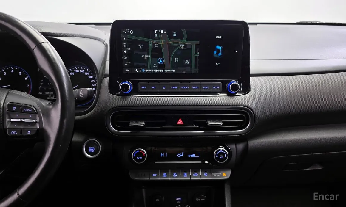 Фото 14 - Hyundai Kona