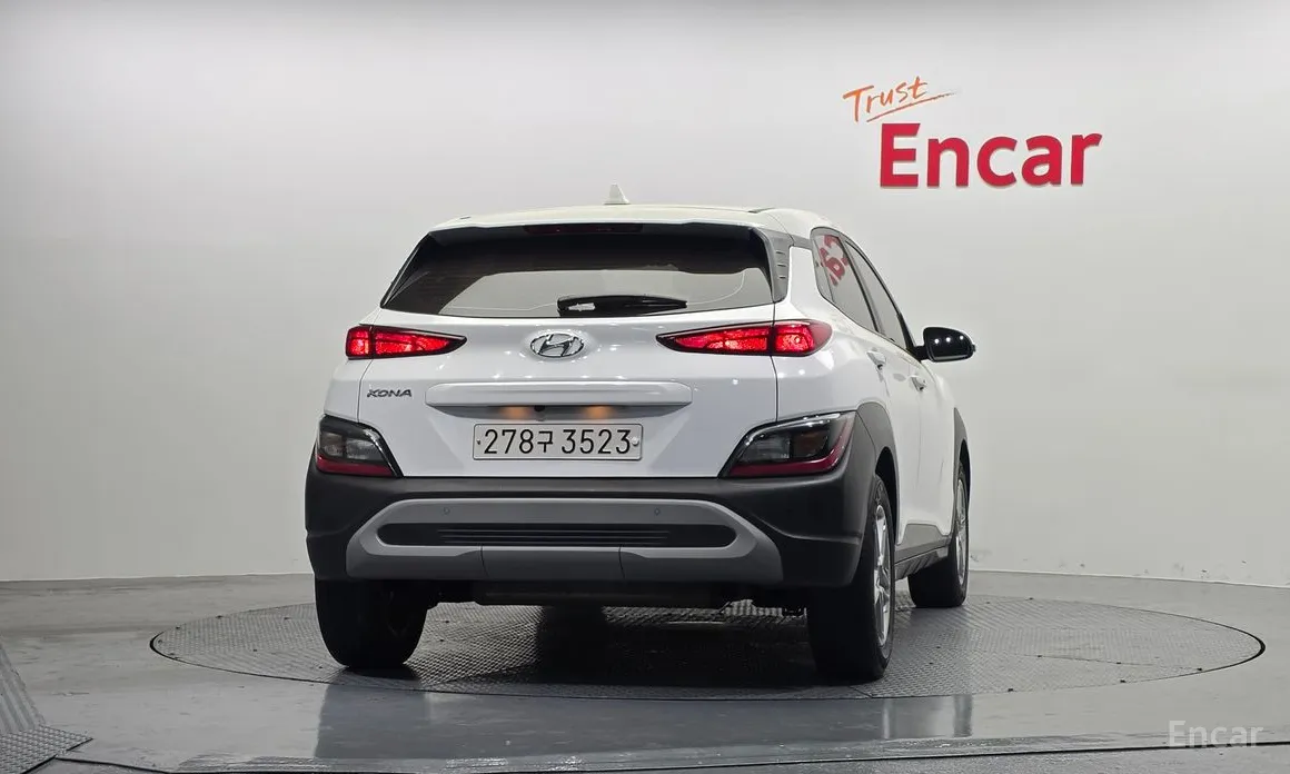 Фото 4 - Hyundai Kona