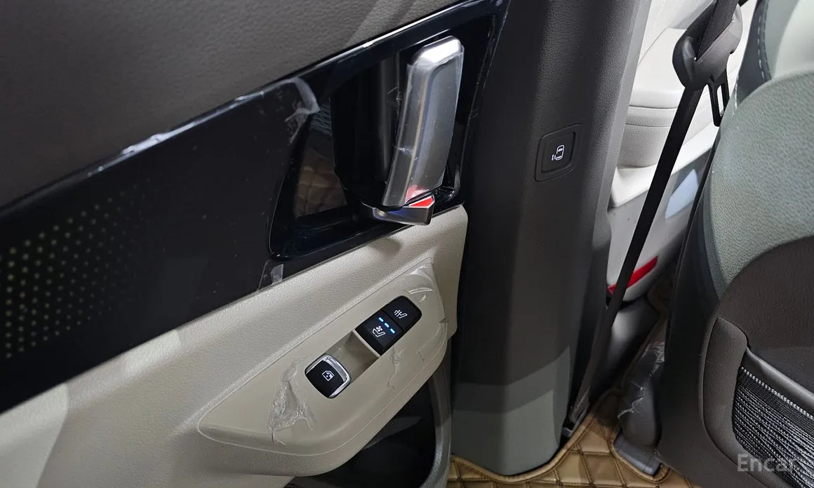 Фото 19 - Kia Carnival