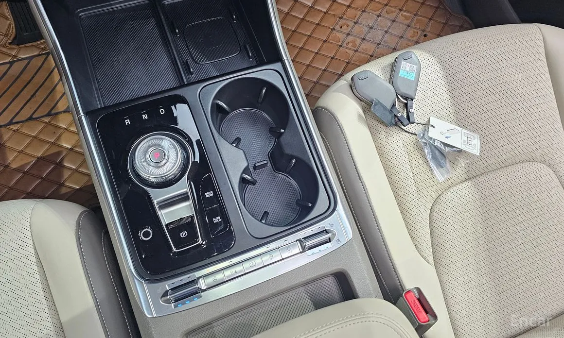 Фото 9 - Kia Carnival