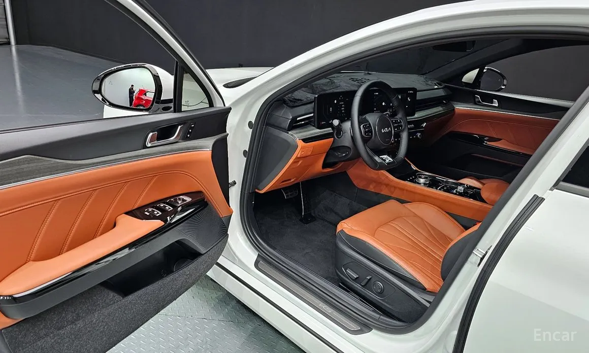 Фото 11 - Kia K5