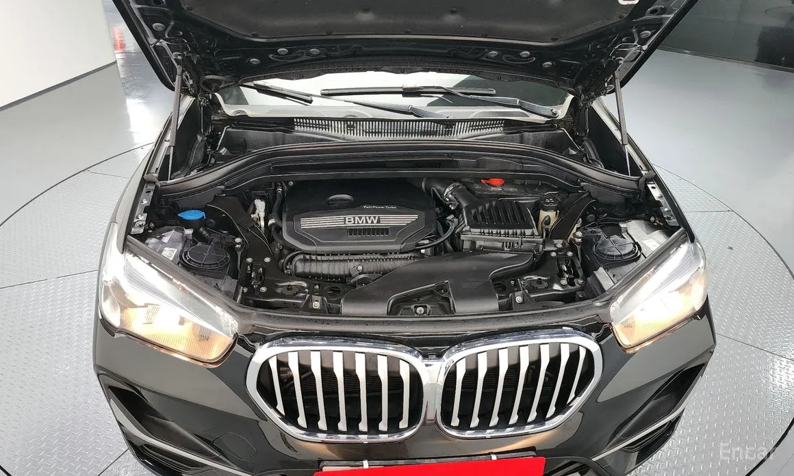 Фото 6 - BMW X1