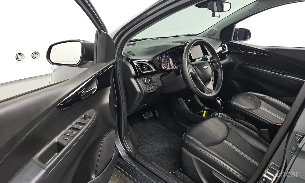 Фото 10 - Chevrolet Spark