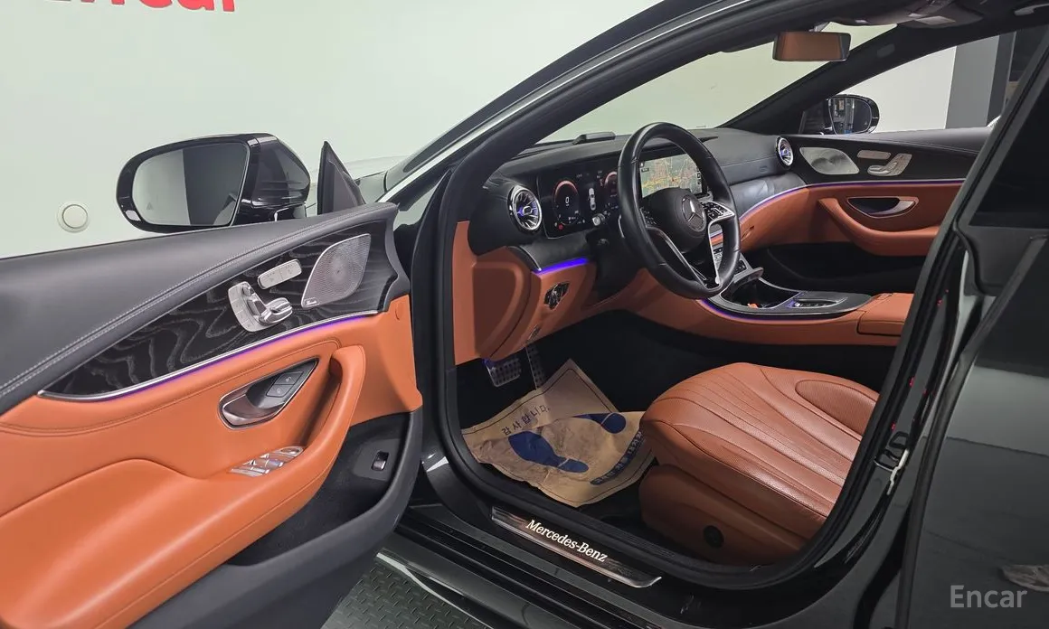 Фото 10 - Mercedes-Benz CLS-Class