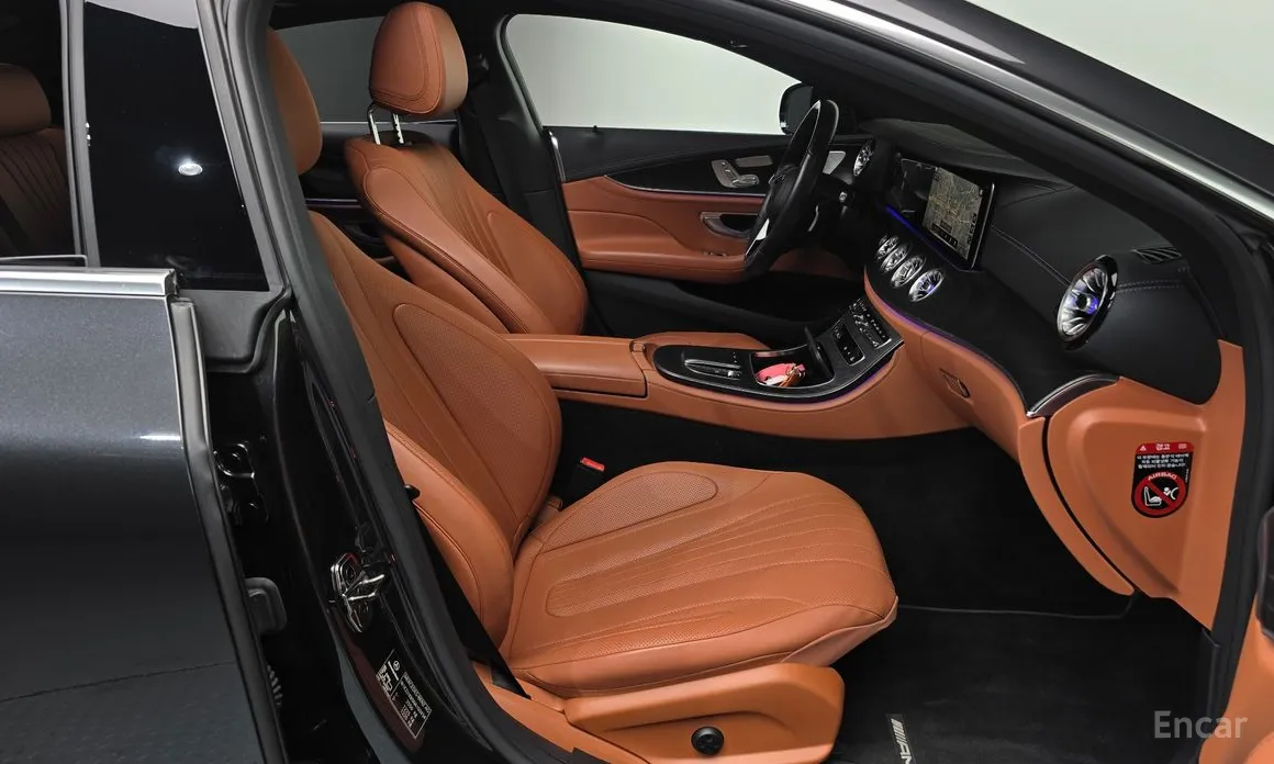 Фото 11 - Mercedes-Benz CLS-Class