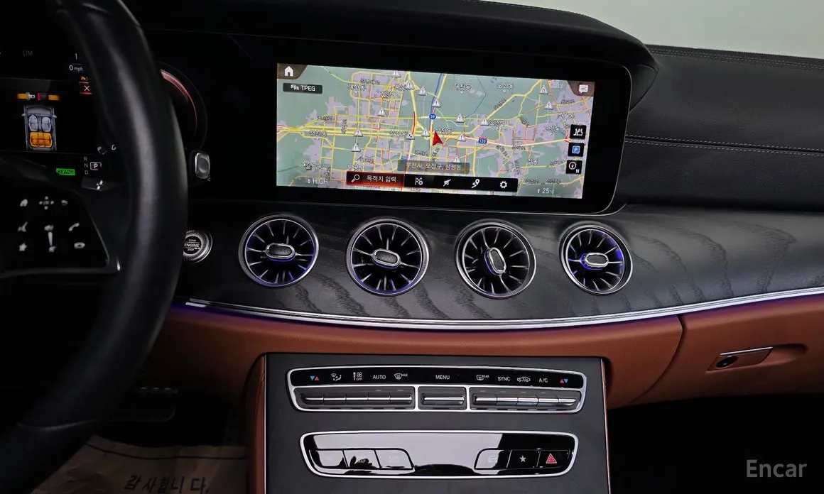 Фото 14 - Mercedes-Benz CLS-Class