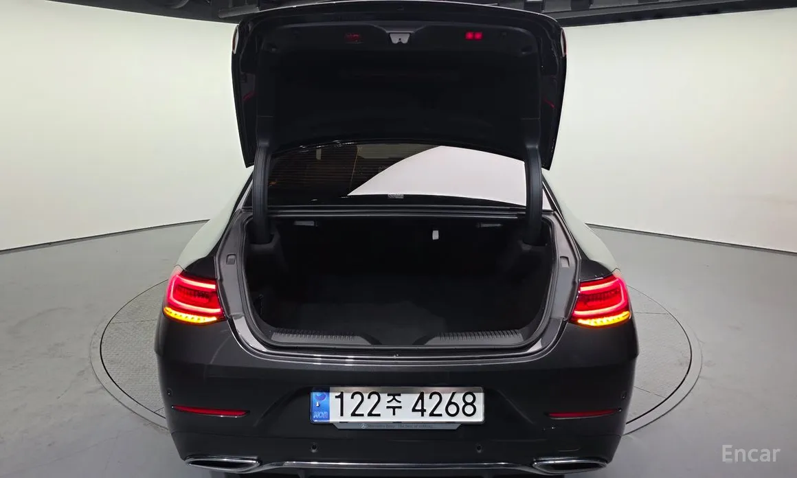 Фото 20 - Mercedes-Benz CLS-Class