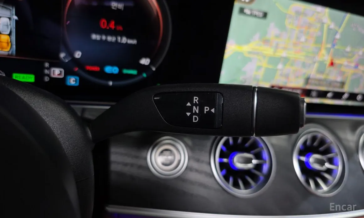 Фото 9 - Mercedes-Benz CLS-Class