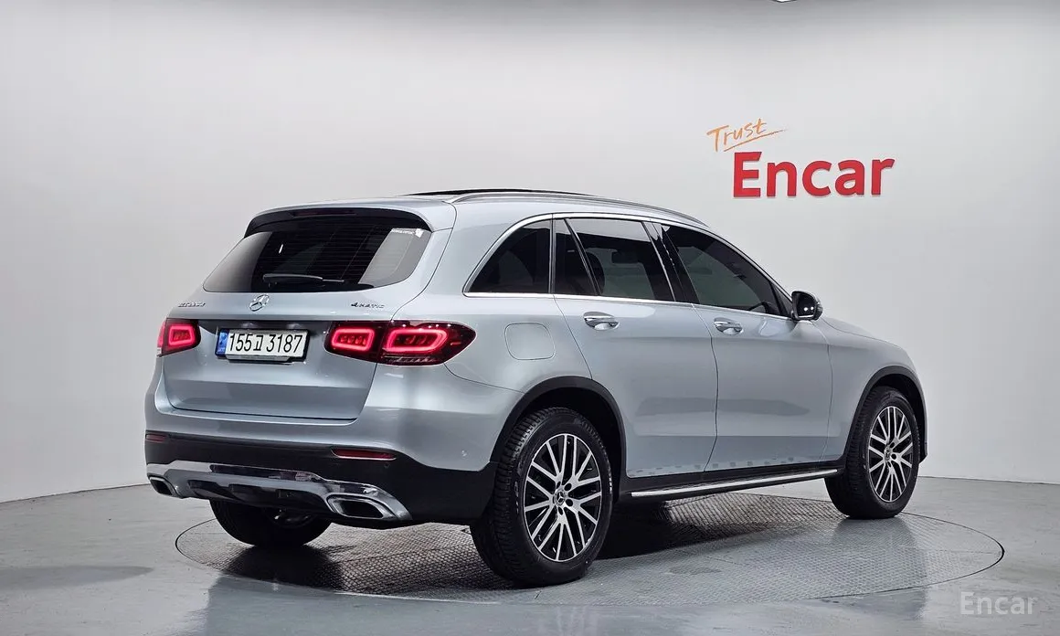 Mercedes-Benz GLC-Class 2016 GLC220 d 4MATIC