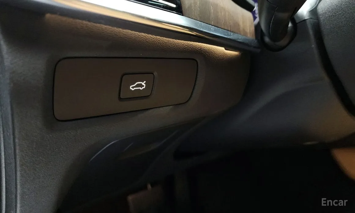 Фото 16 - Volvo V90