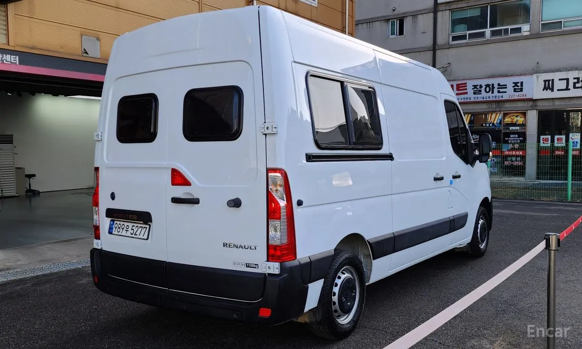 Фото 2 - Renault Master