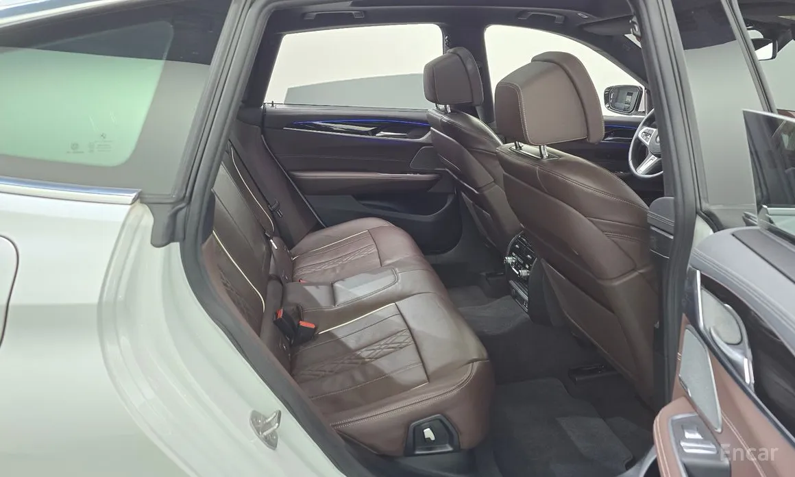 Фото 12 - BMW Gran Turismo