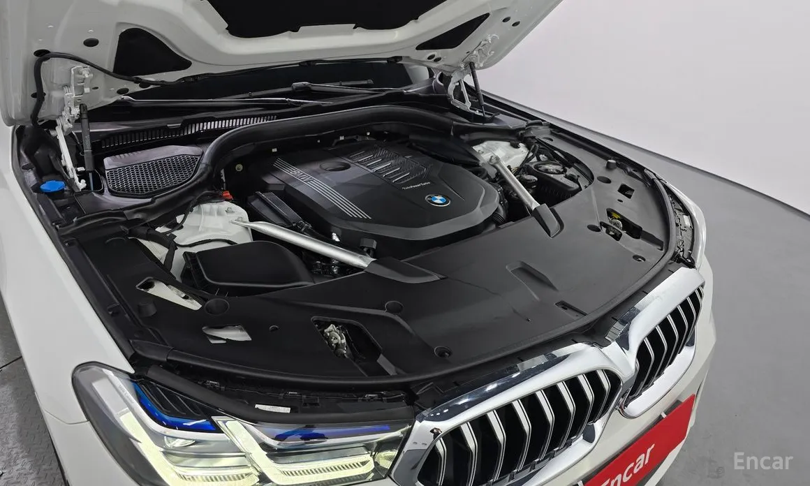 Фото 6 - BMW Gran Turismo