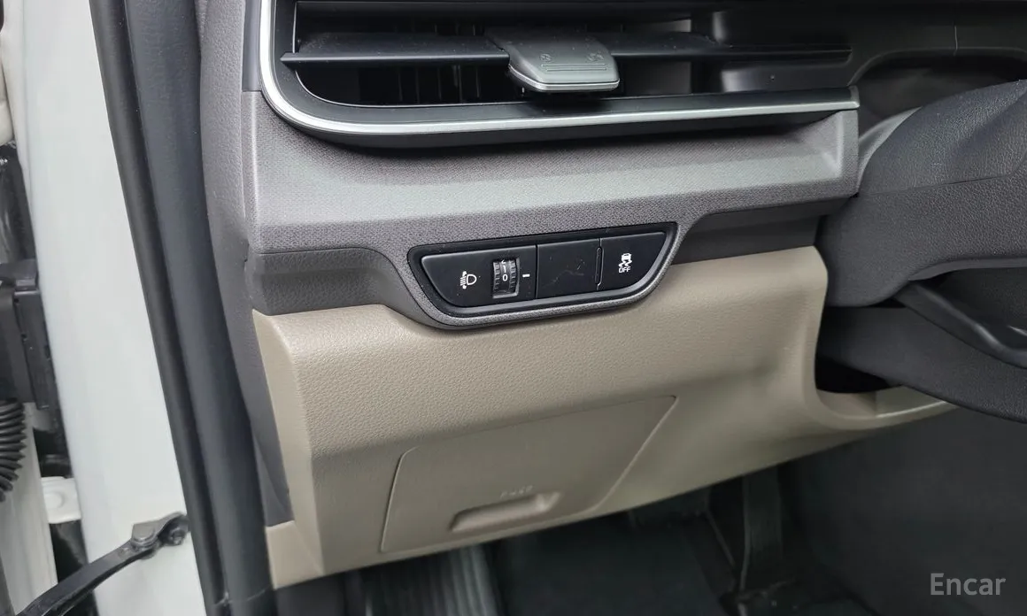 Фото 14 - Kia Carnival