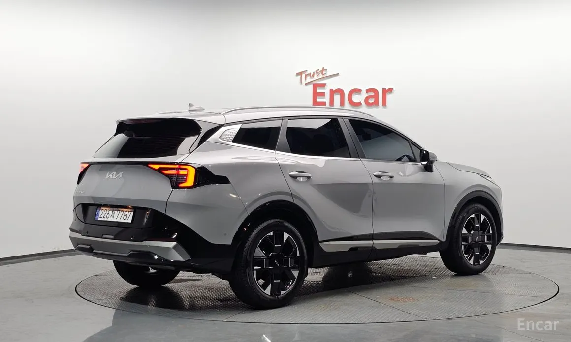 Фото 2 - Kia Sportage