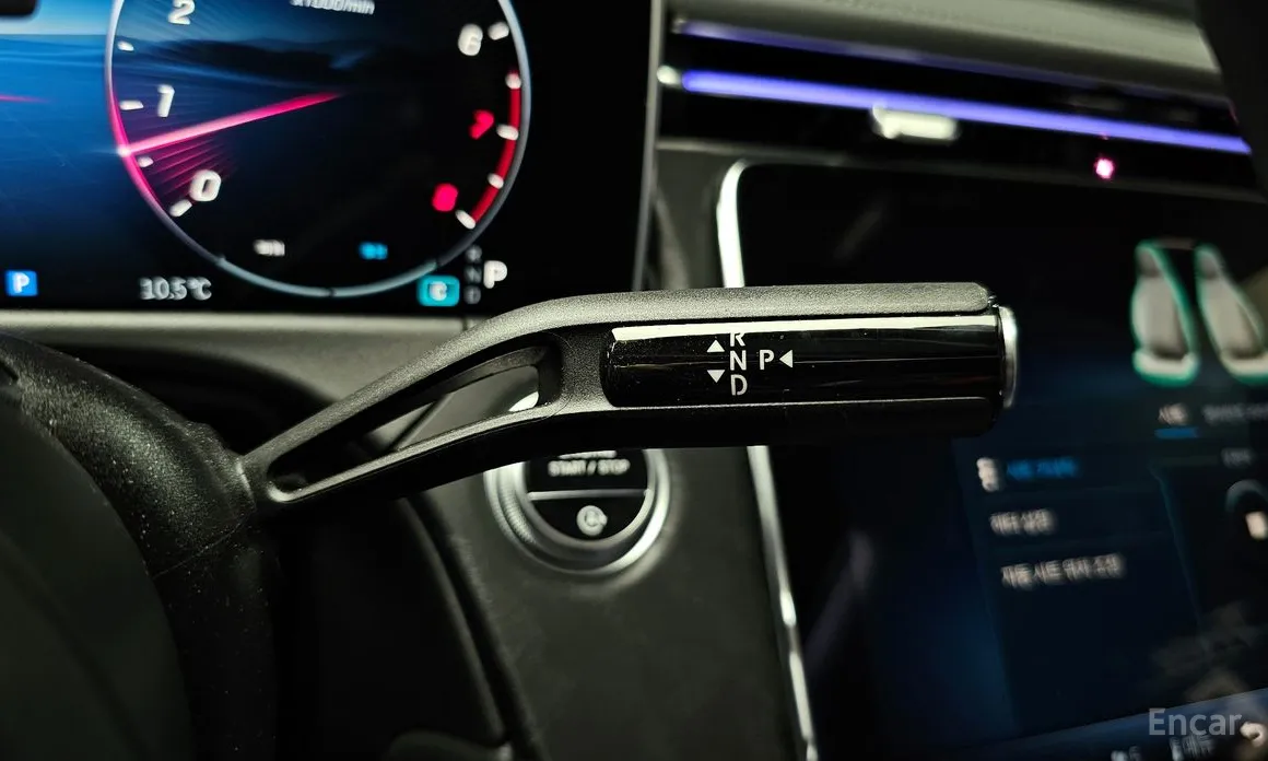 Фото 9 - Mercedes-Benz E-Class