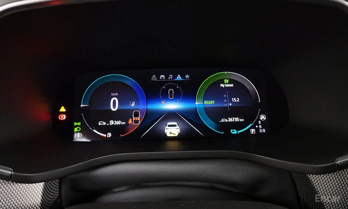 Фото 8 - Renault Arkana