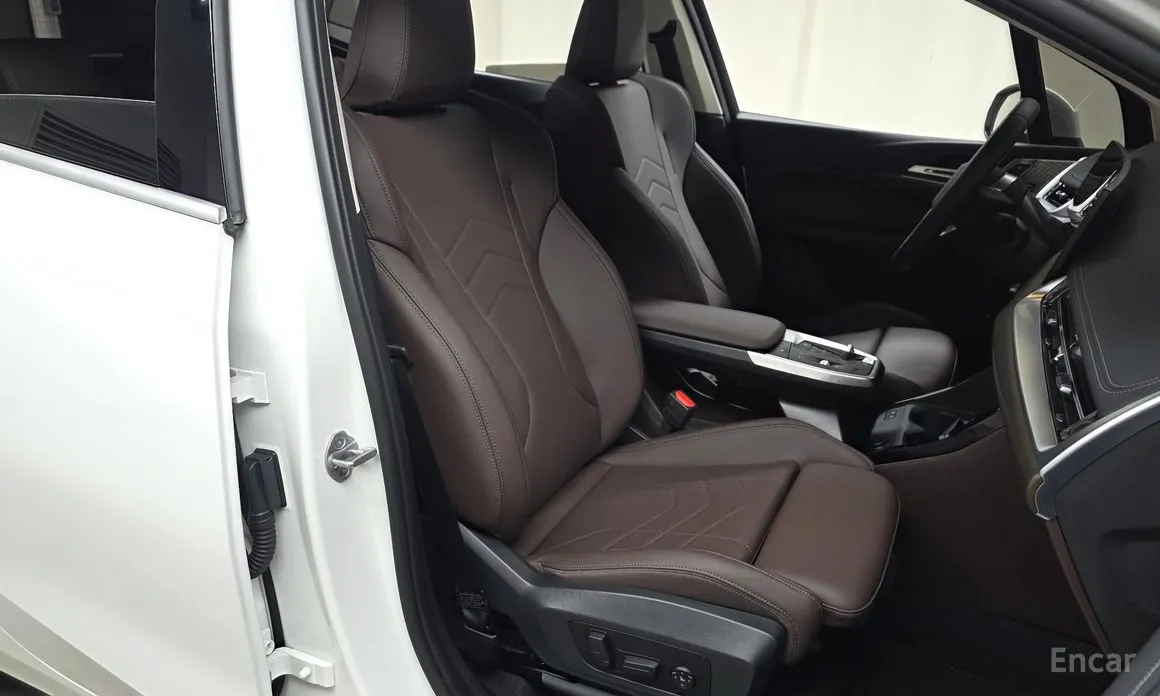 Фото 10 - BMW 2 Series