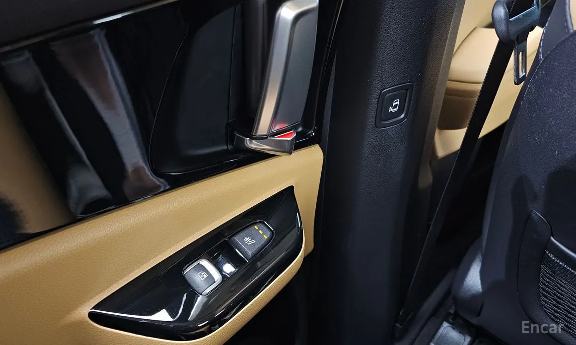 Фото 18 - Kia Carnival