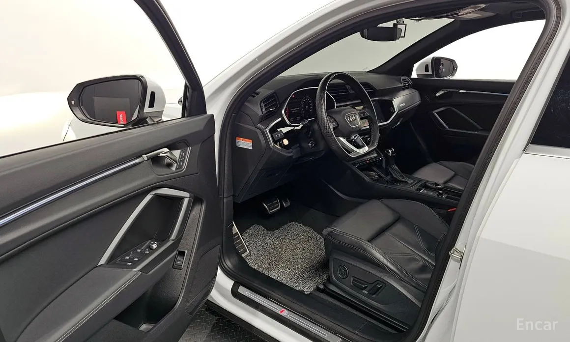 Фото 10 - Audi Q3