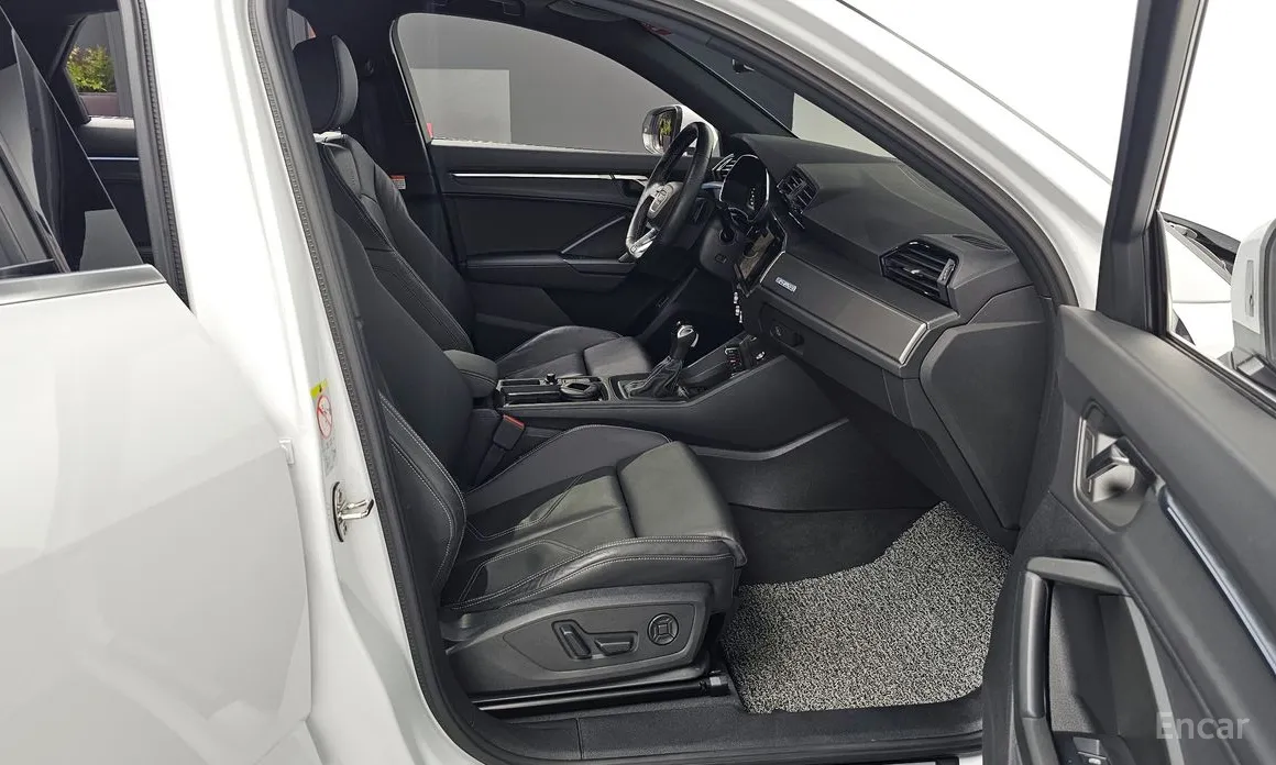 Фото 11 - Audi Q3