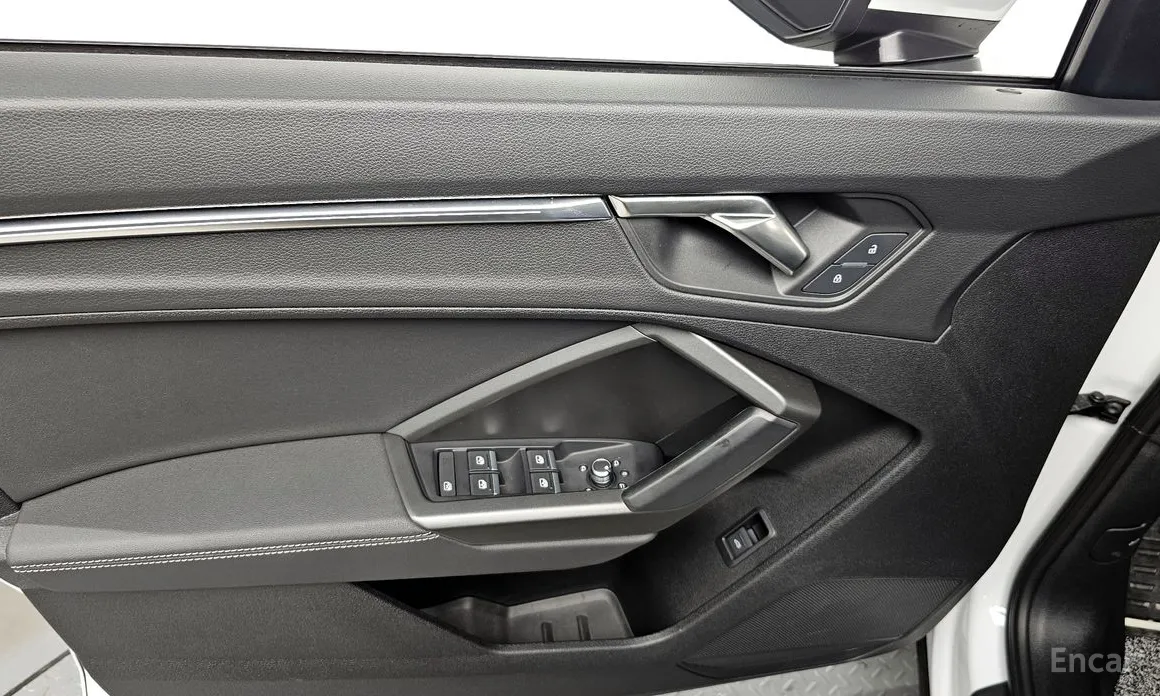 Фото 17 - Audi Q3