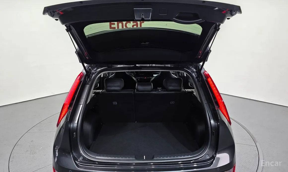 Фото 20 - Kia Niro