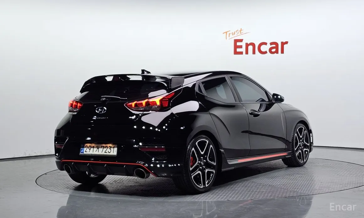 Фото 2 - Hyundai Veloster