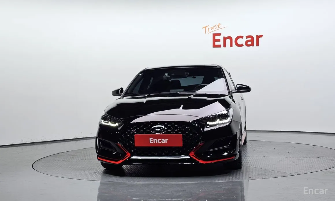 Фото 3 - Hyundai Veloster