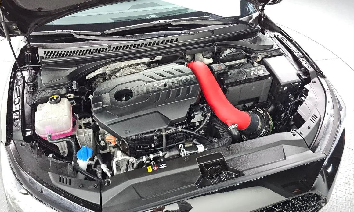 Фото 6 - Hyundai Veloster